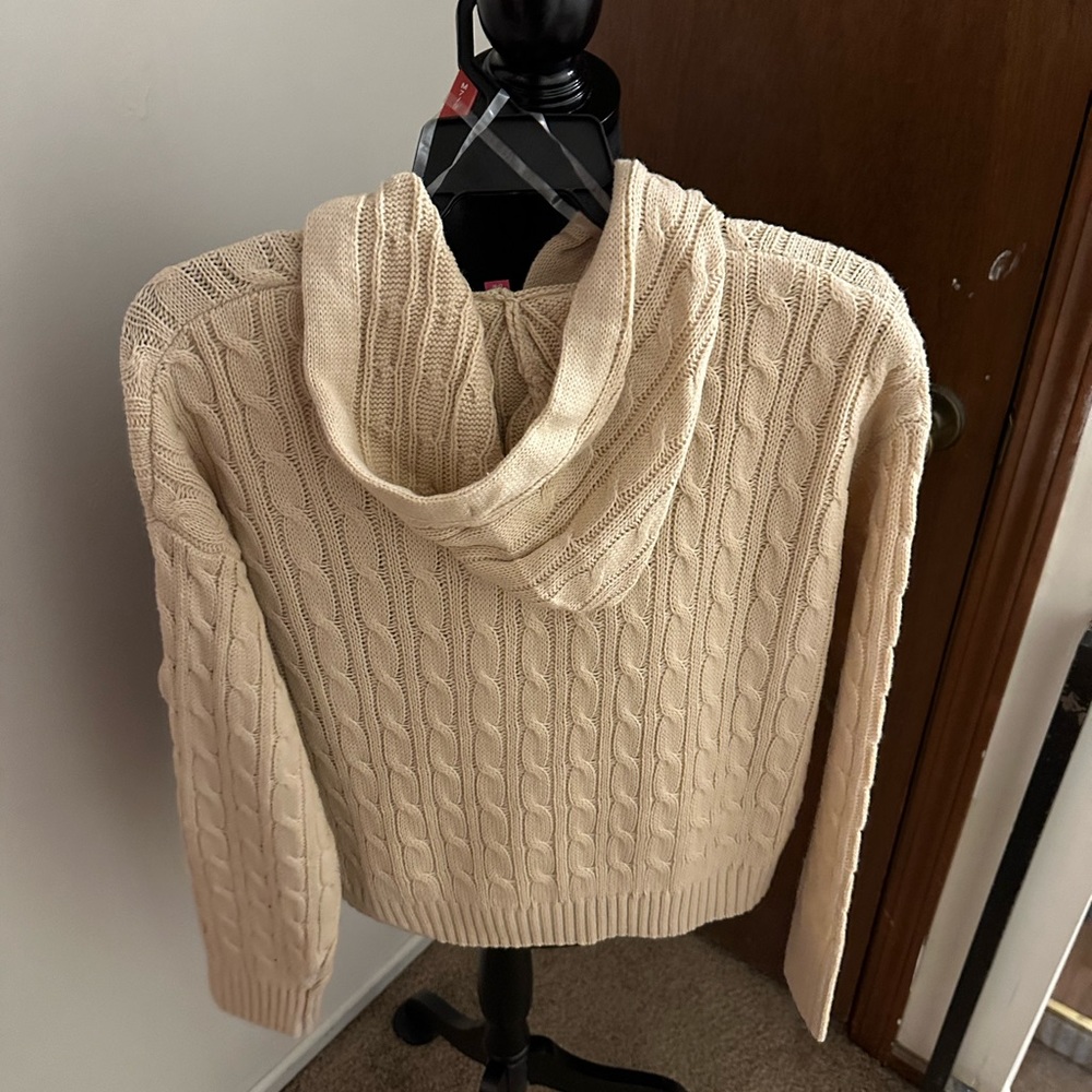 Women sweater